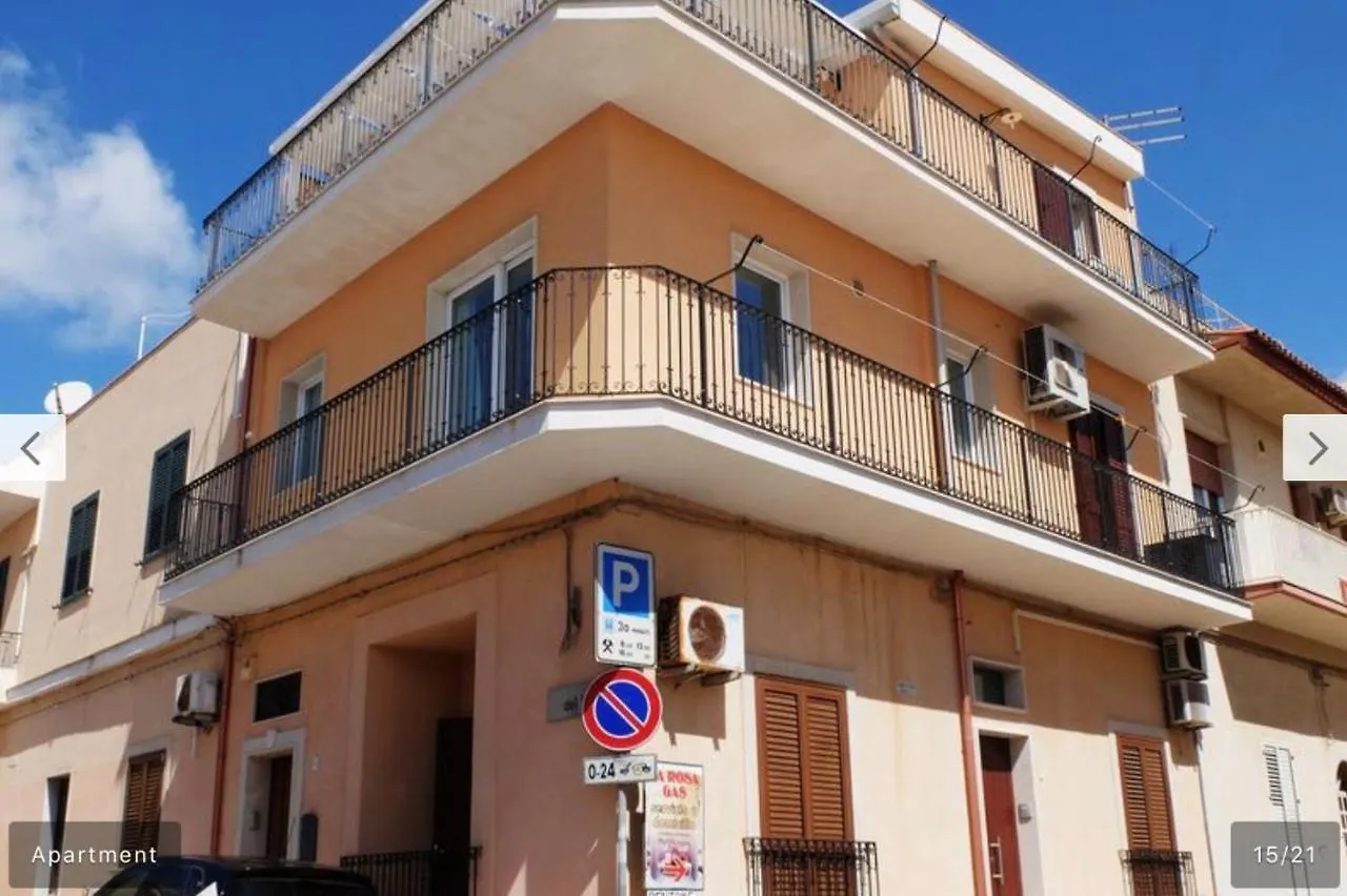 Appartement Mediterranean View Marina di Ragusa Italië
