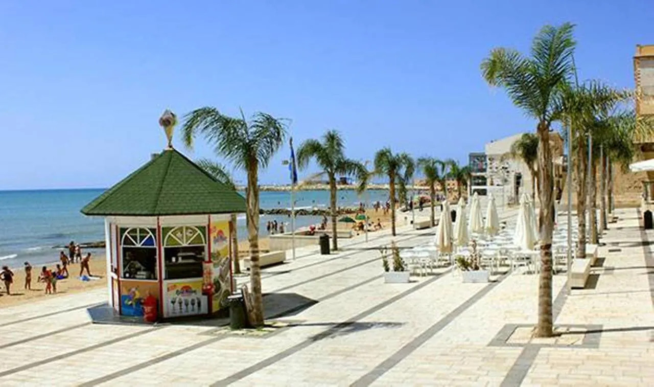 Appartement Mediterranean View Marina di Ragusa Italië